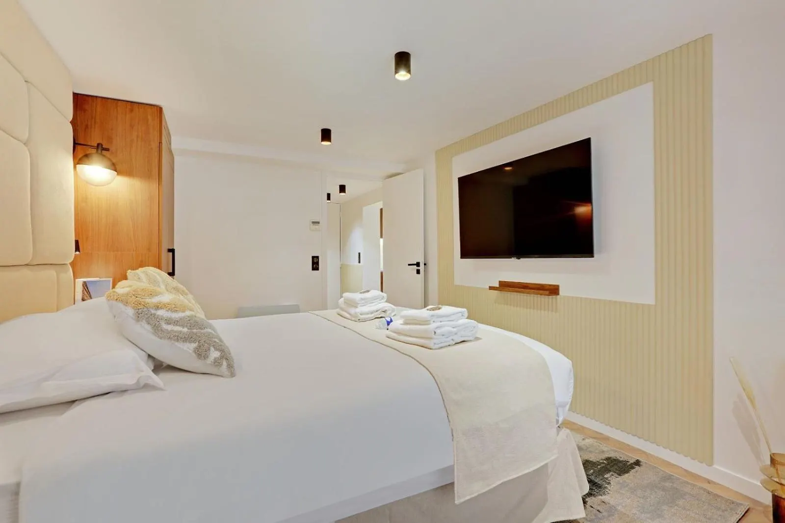 Welcoming & Charming Apartment - 1Br 4P - Palais-R Paris 0*,  France