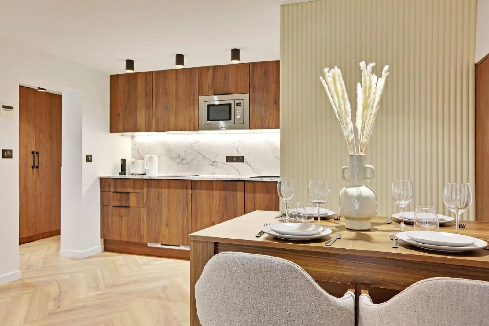 Welcoming & Charming Apartment - 1Br 4P - Palais-R Paris France